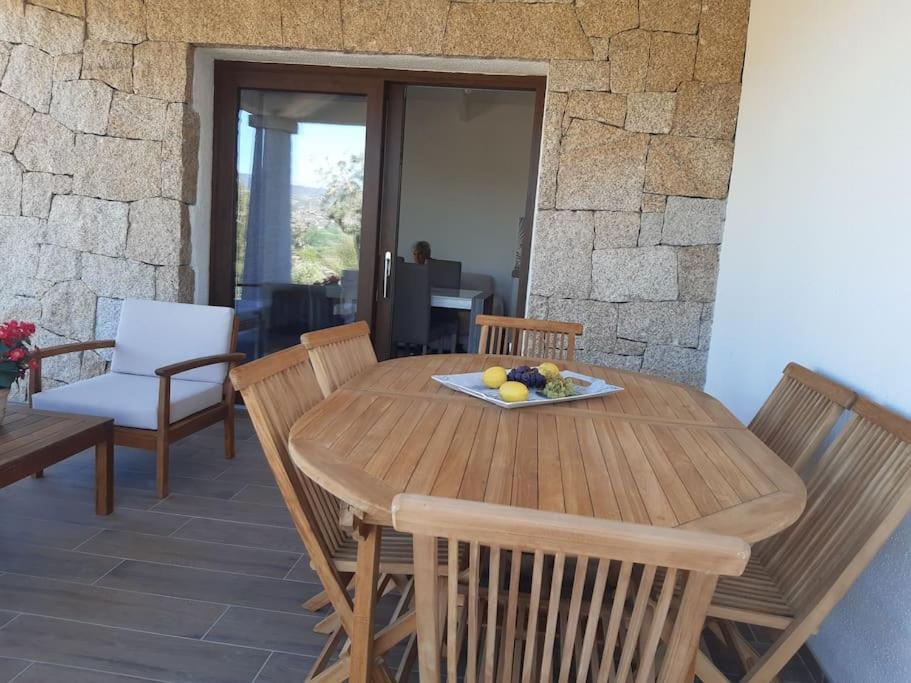Villa Indipendente Al Mare Budoni Танаунелла Экстерьер фото