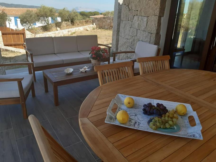 Villa Indipendente Al Mare Budoni Танаунелла Экстерьер фото